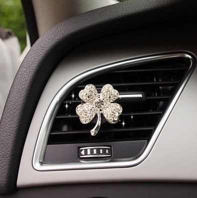 Fashion Diamond Pearl Bow Flower Car Styling Air Freshener Perfume For Car Air Condition Vent Smell Accessories Decoration