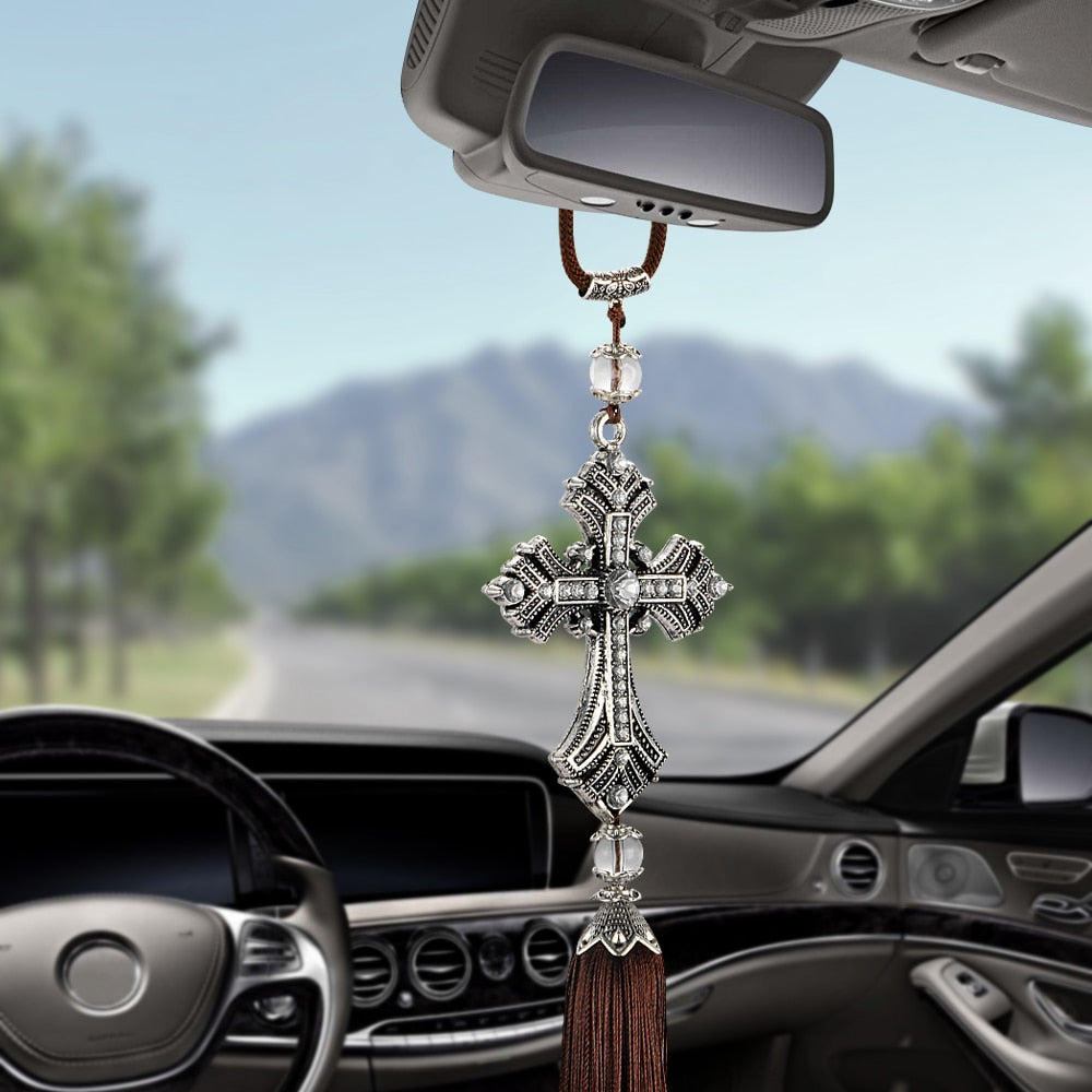 Car Rear View Mirror Pendant Hanging Metal and Crystal Diamond Cross Jesus Christian Styling Auto Accessories Decoration