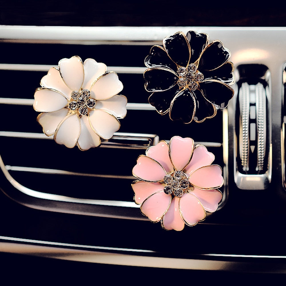 Car Air Freshener Ornament Daisy Flower Perfume Clip Automobiles Decoration Accessories Gift